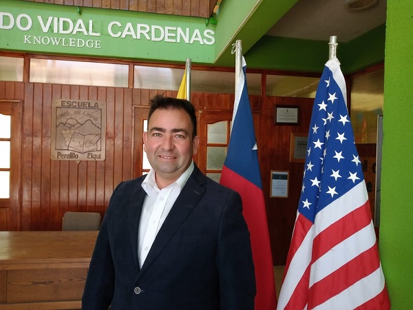 Ruperto Pizarro, Director del Colegio Edmundo Vidal Cárdenas