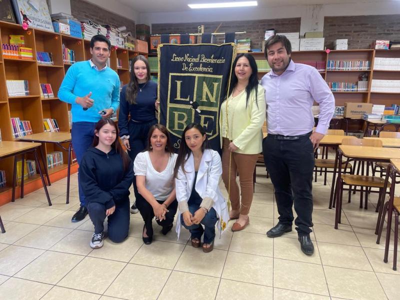 Equipo del Liceo Nacional Bicentenario de Excelencia de San Bernardo